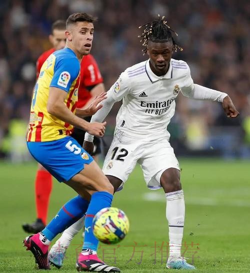 西甲-本泽马2球阿森西奥复出破门 皇马3-0瓦伦西亚 西甲-本泽马2球阿森西奥复出破门 皇马3-0瓦伦西亚