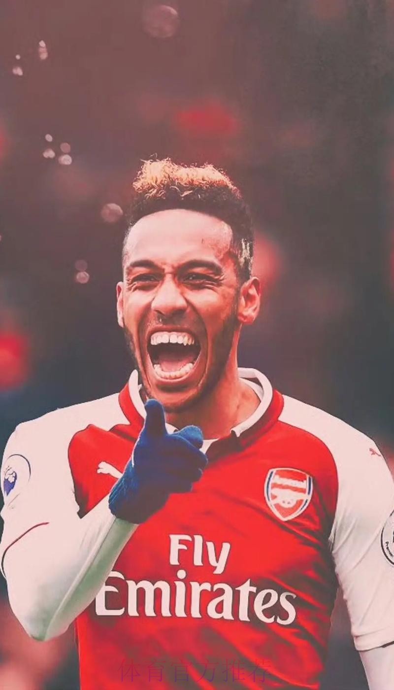 奥巴梅扬:期待和皇马的比赛 佩德里的表现优异